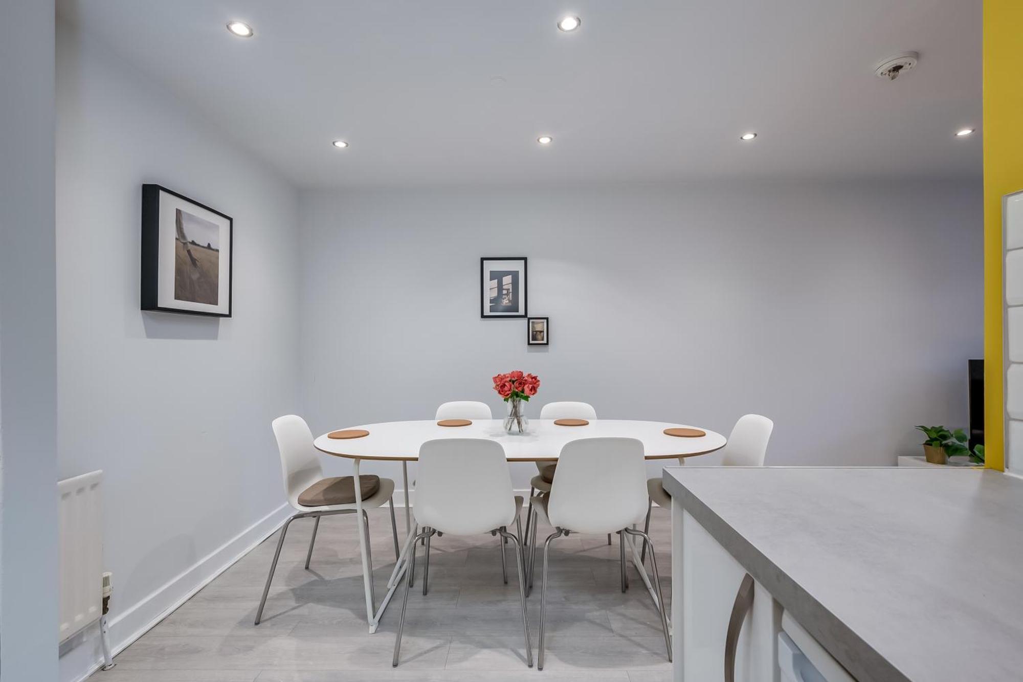 Belfast City Apartment With Free Parking! Екстериор снимка